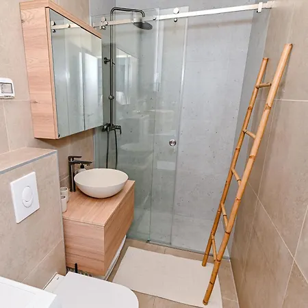 Apartment Sea Whisper Zadar