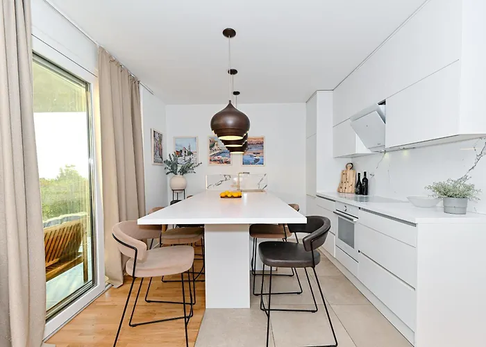 Sea Whisper Apartman Zára