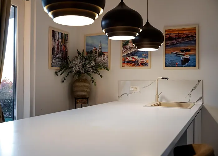 Sea Whisper Apartman